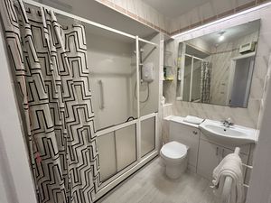 Photo 7- click for photo gallery